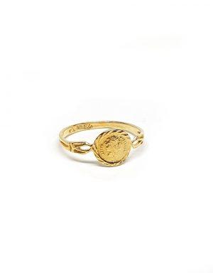 טבעת בציפוי זהב מטבע קטן