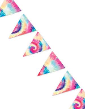 גרלנדת דגלים בעיצוב טאי די לארגון יום הולדת TYE DYE